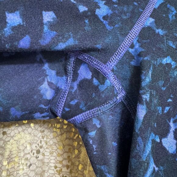 Lululemon Wunder Under Crop Leggings II Full-On Luon Floral Iris Blue Purple 8 - Picture 5 of 9